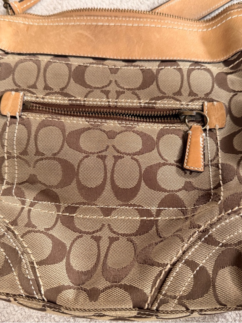 Coach Signature Hobo Shoulder Bag H0685-10402 Brown Tan Canvas Leather Trim - Picture 8 of 10